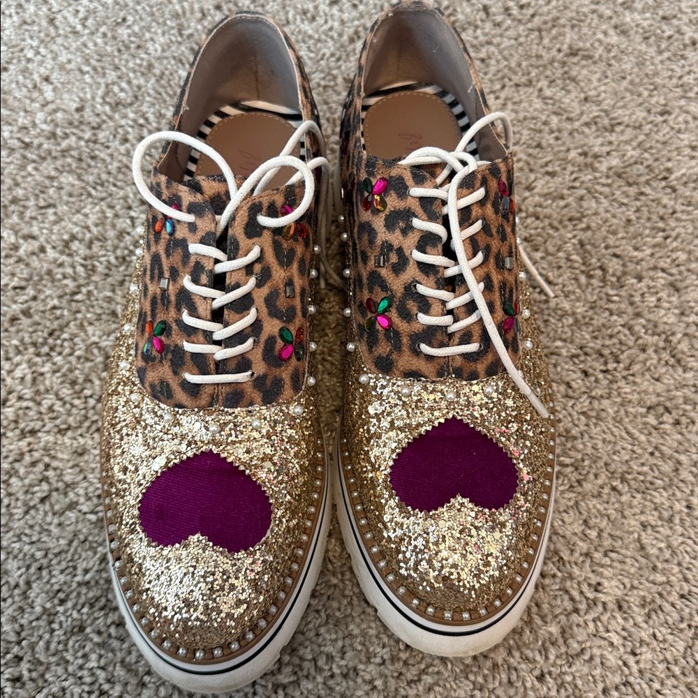 Leopard Print Glitter Heart Sneakers
